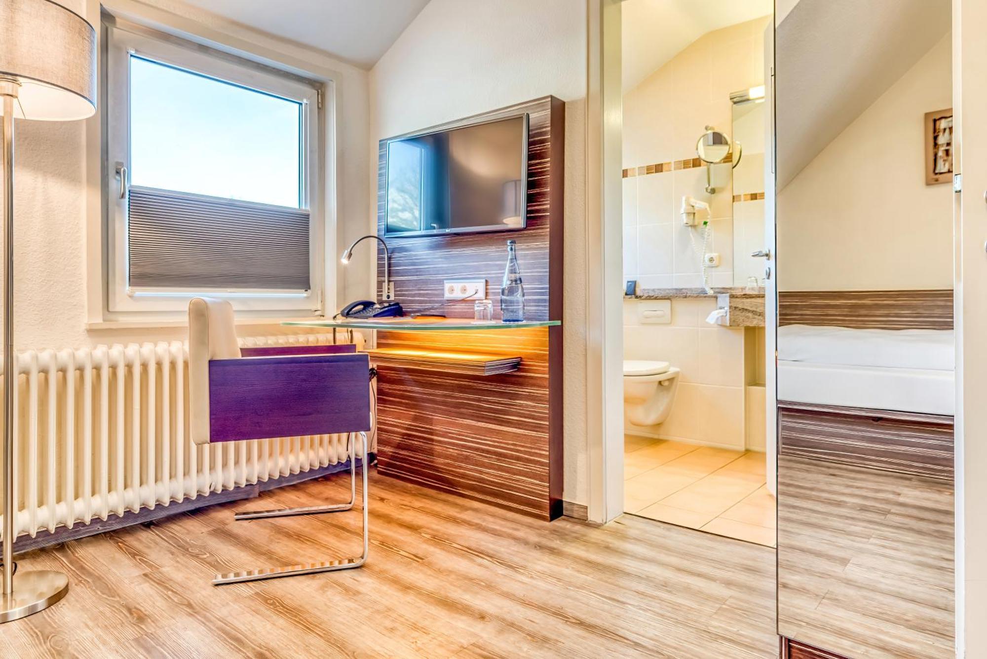 Ringhotel Forellenhof Валсроде Стая снимка